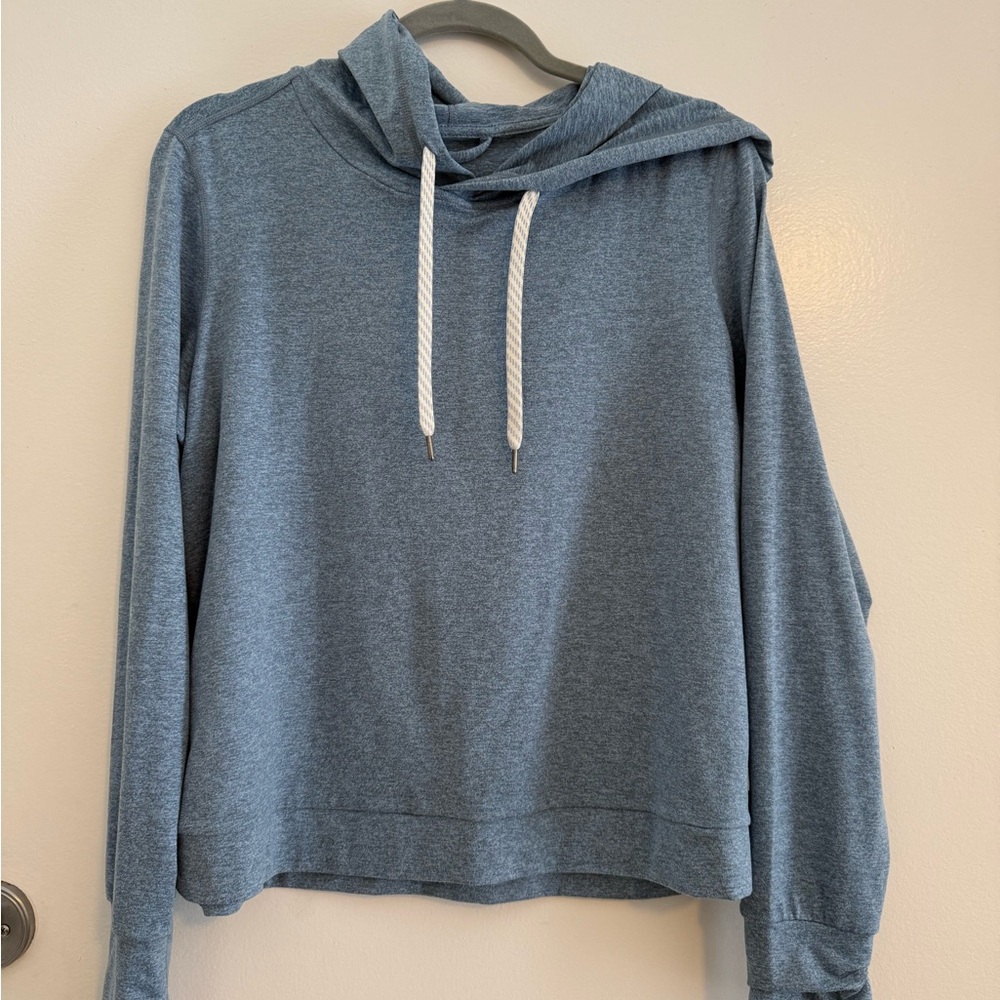 Vuori Blue Hoodie Sweatshirt Classic Pullover